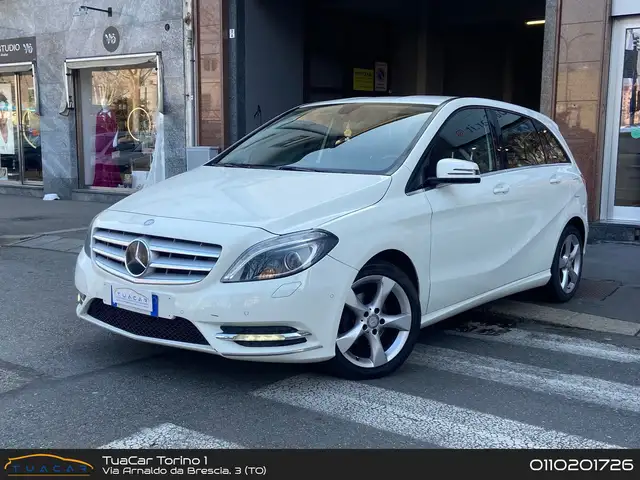 Mercedes-Benz B 180 Premium B 180 BlueEFFICIENCY