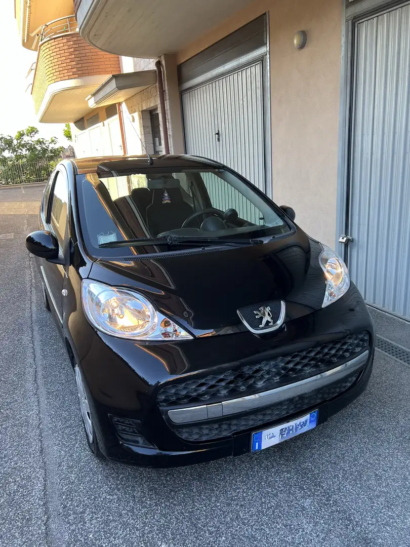 Peugeot 107 1.0 12v Active (plaisir) 3p FL Nero - 1