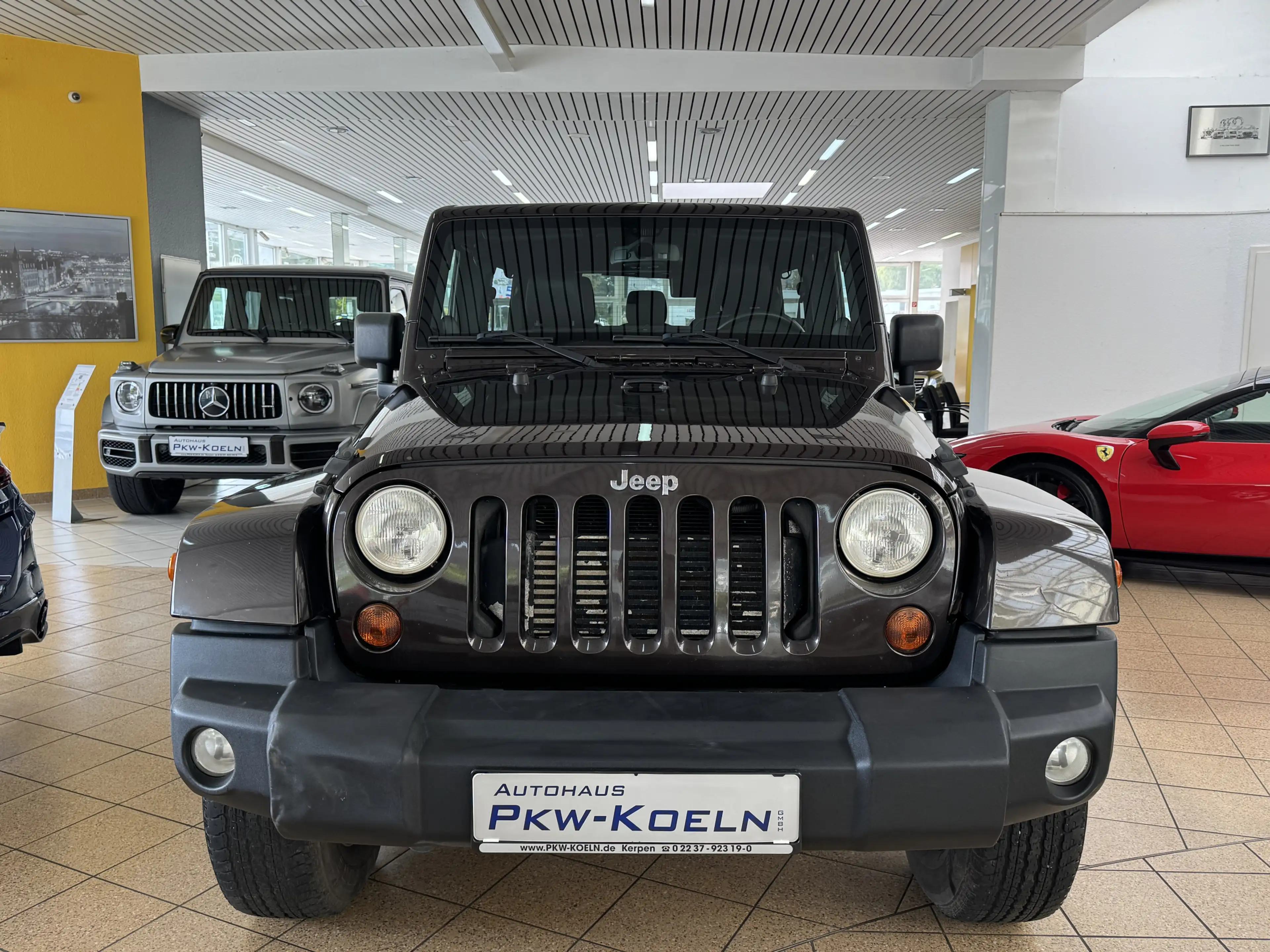 Jeep Wrangler 2.8 CRD S Unlimited Sahara Cabrio — photo 5
