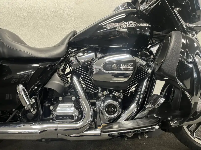 Harley-Davidson Street Glide - foto 7