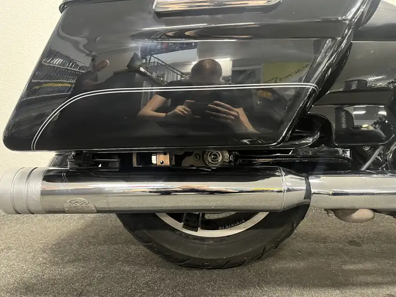 Harley-Davidson Street Glide - foto 8