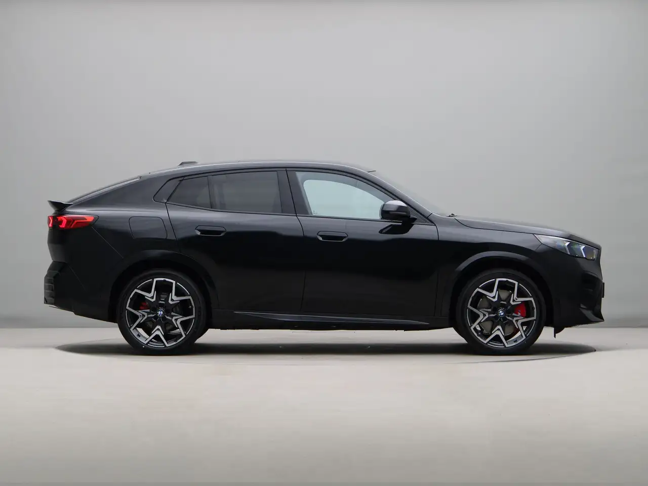 BMW iX2 2026