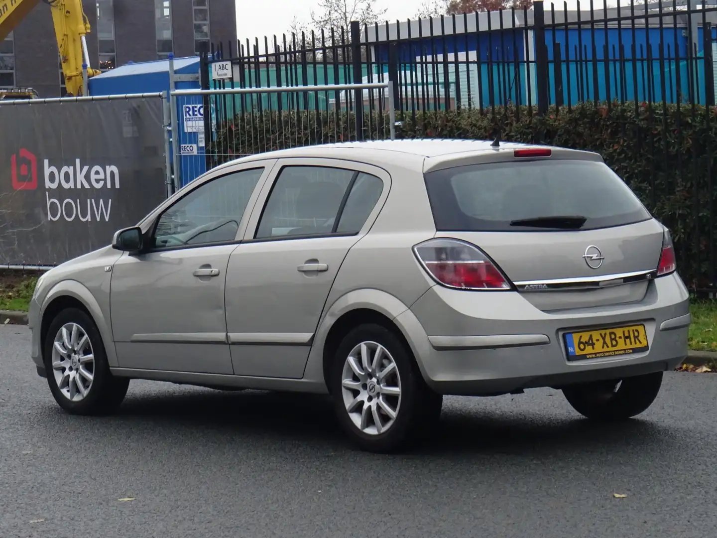 Opel Astra 1.6 AUTOMAAT NAP/CAMERA/AIRCO/CRUISE/APK 11-2026 Grau - 2