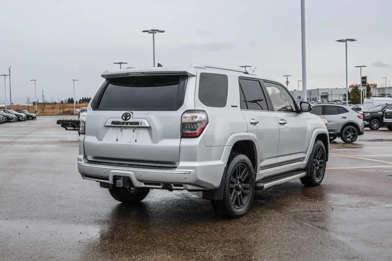 Toyota 4-Runner снимка Toyota 4-Runner