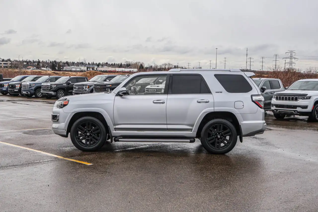 Toyota 4-Runner снимка Toyota 4-Runner