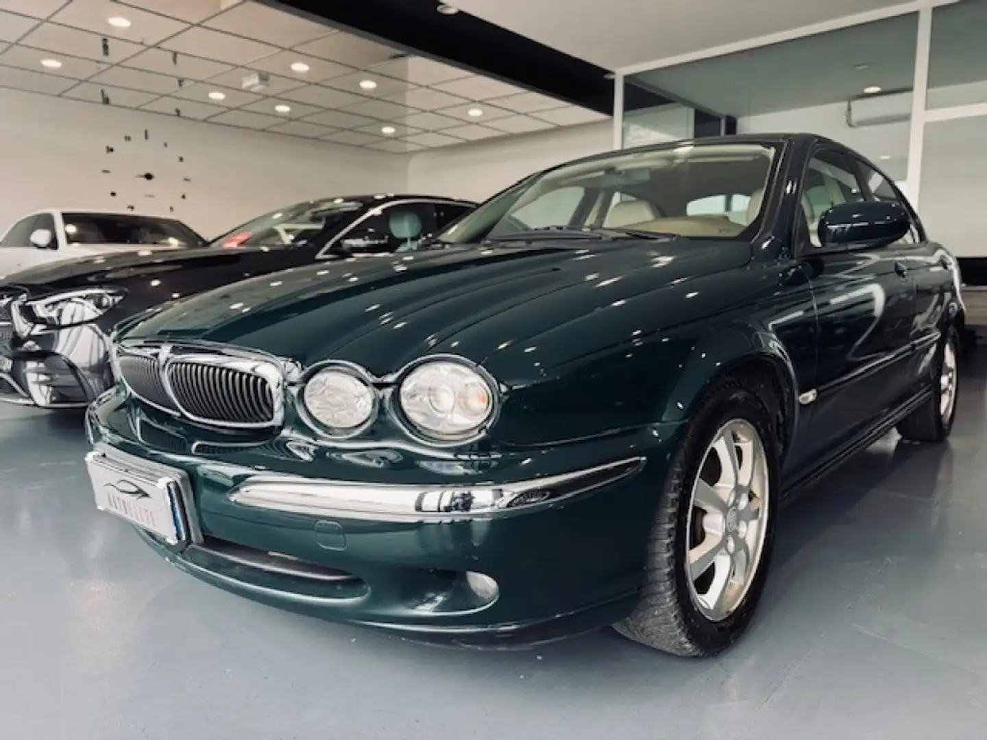 Jaguar X-Type 2.2D cat Executive Verde - 1