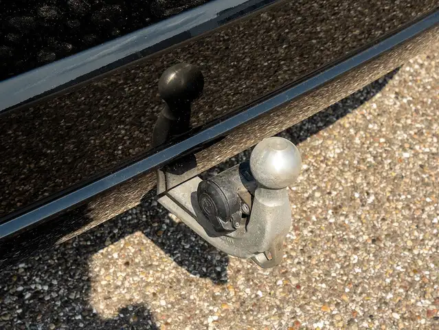 BMW 3 Series view 21