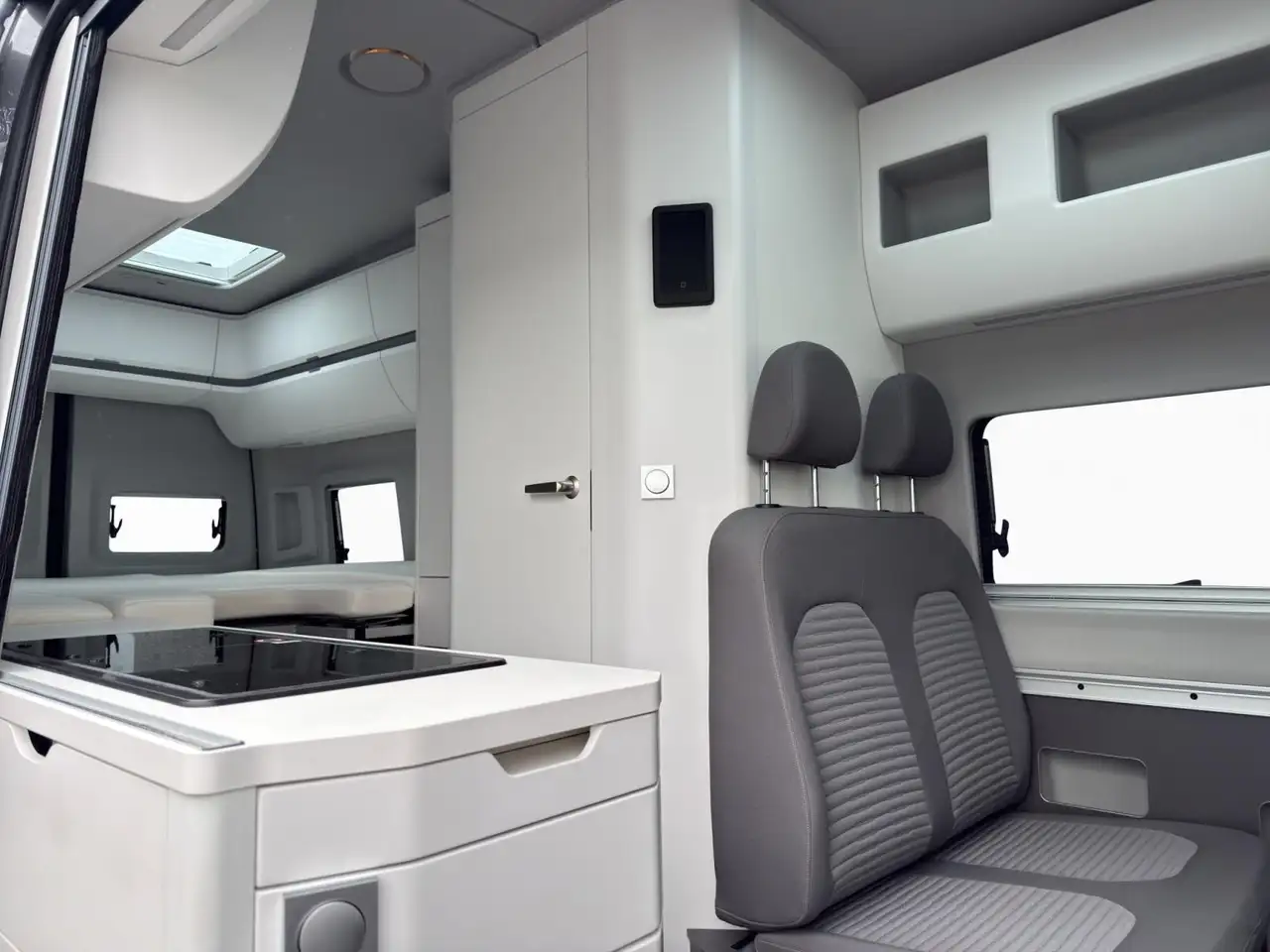 Volkswagen Crafter 2026 — фото 11
