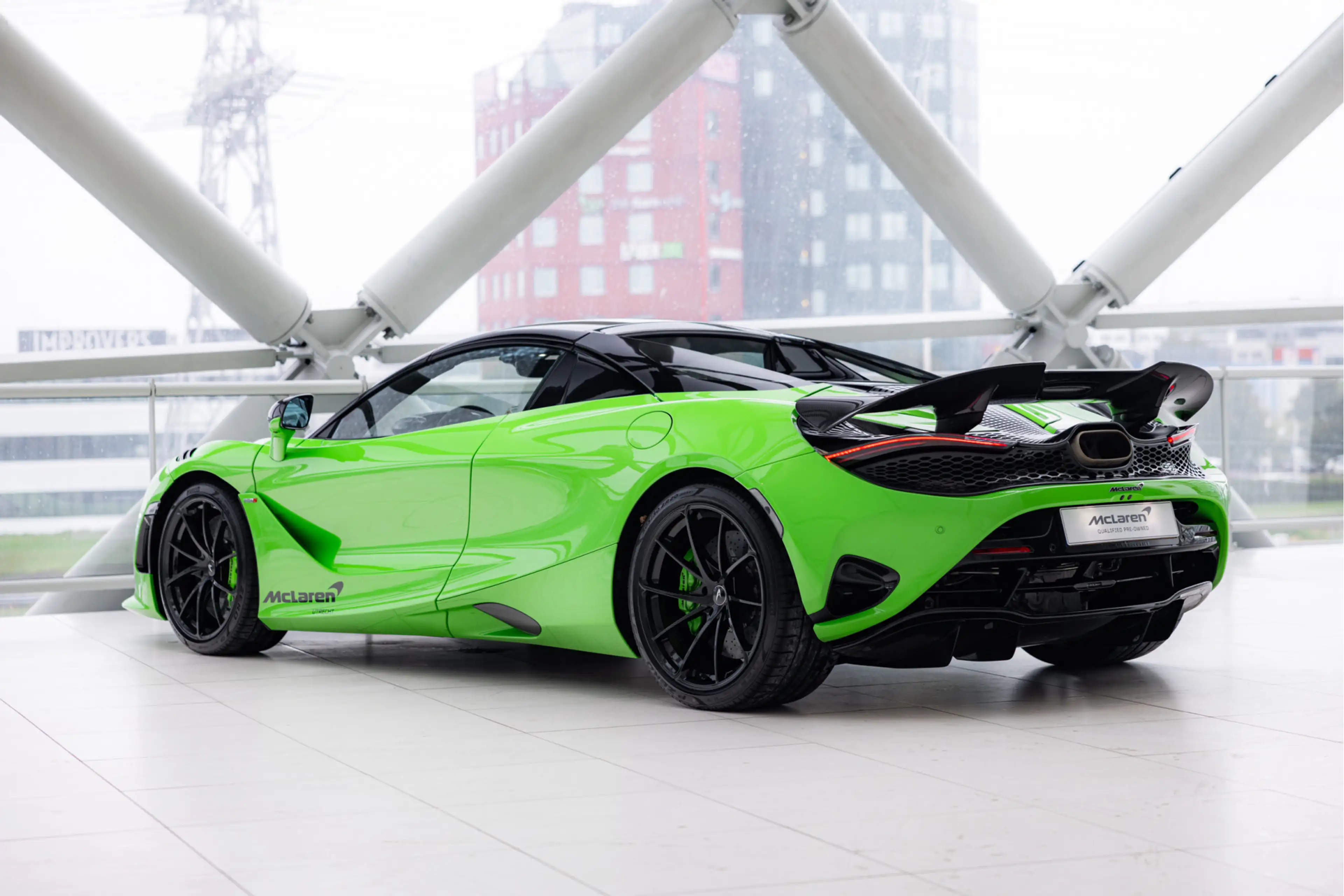 McLaren 750S Spider 4.0 V8 | Mantis Green | Full Carbon | P1 Se — photo 14