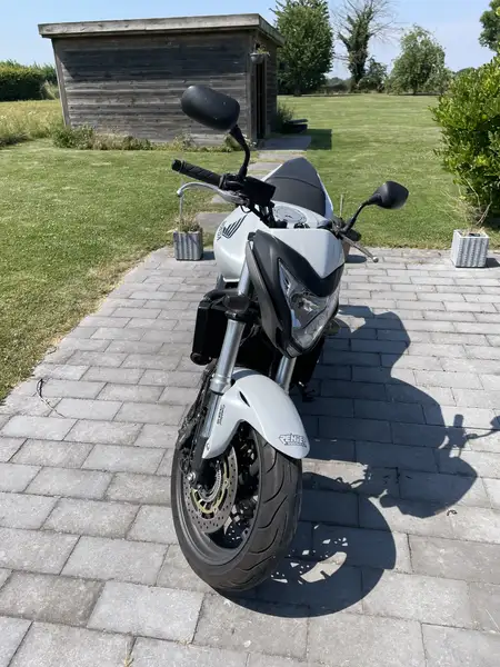 Honda Hornet - foto 2