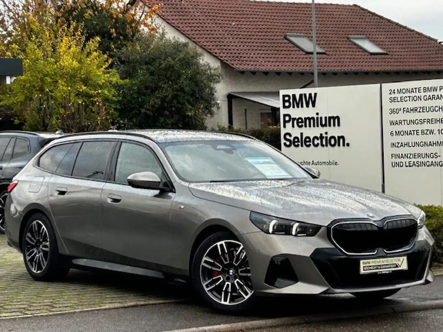 BMW 520 d M Sport Pro ACC IntAktiv.Pano.Standh.P+ AHK Gris - 2