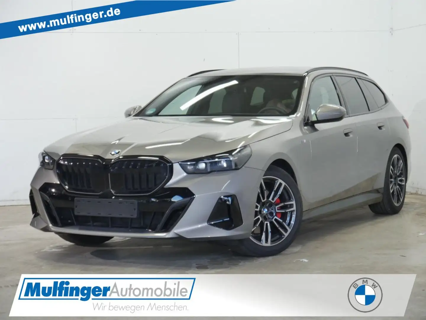 BMW 520 d M Sport Pro ACC IntAktiv.Pano.Standh.P+ AHK Grau - 1