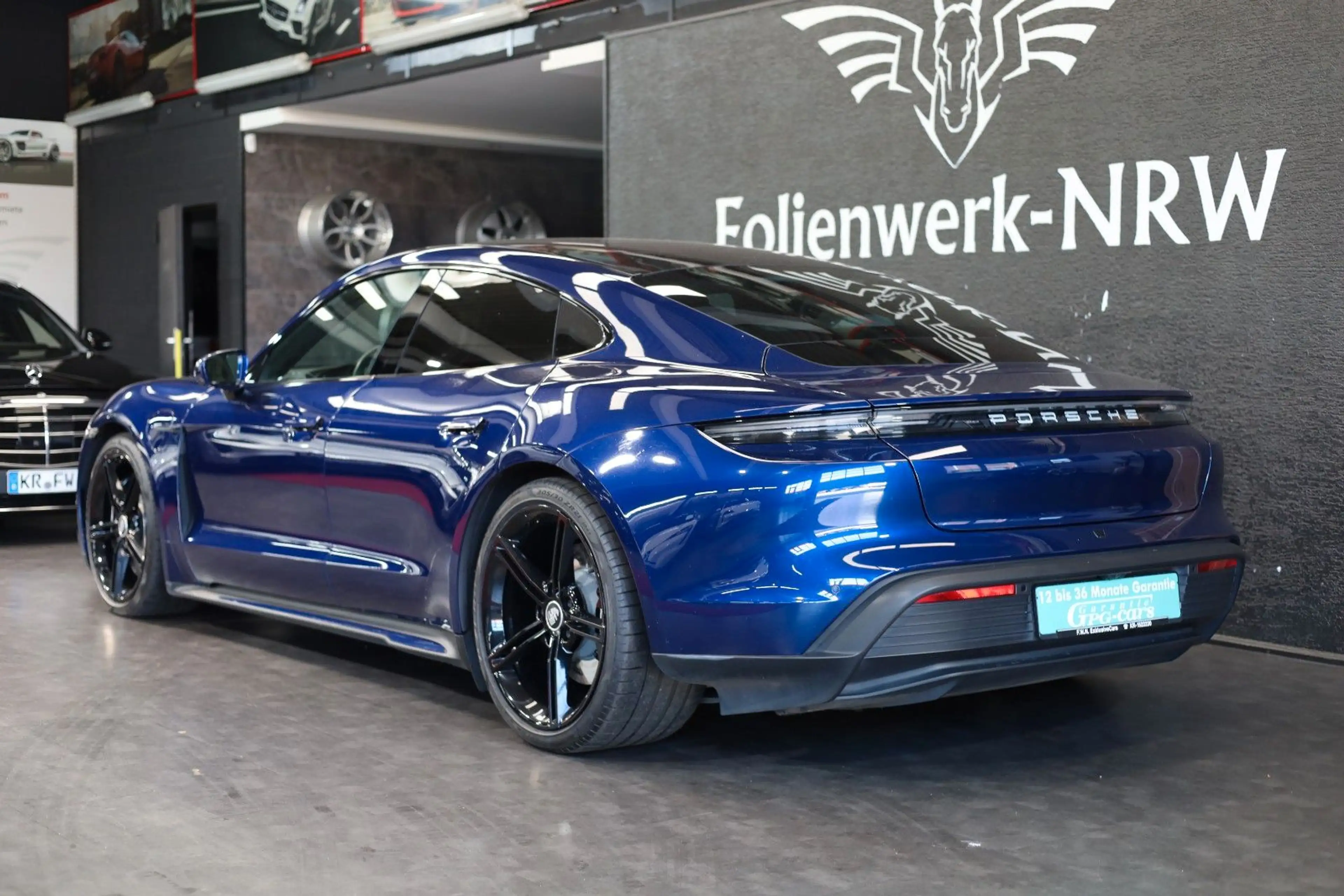 Porsche Taycan 4 S*93;4KwH*571PS*ACC*Pano*360°Sound — photo 11