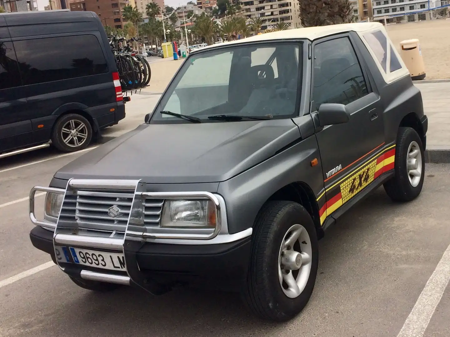 Suzuki Vitara Vitara JLX Allrad 4x4 Cabrio Grau - 1