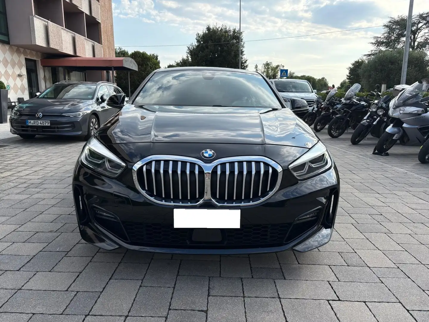 BMW 116 Serie 1 F40 116d Msport auto Nero - 2