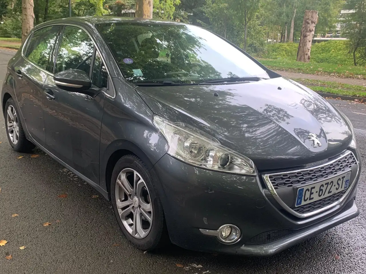 Peugeot 208 1.6 VTi 120ch BVM5Allure