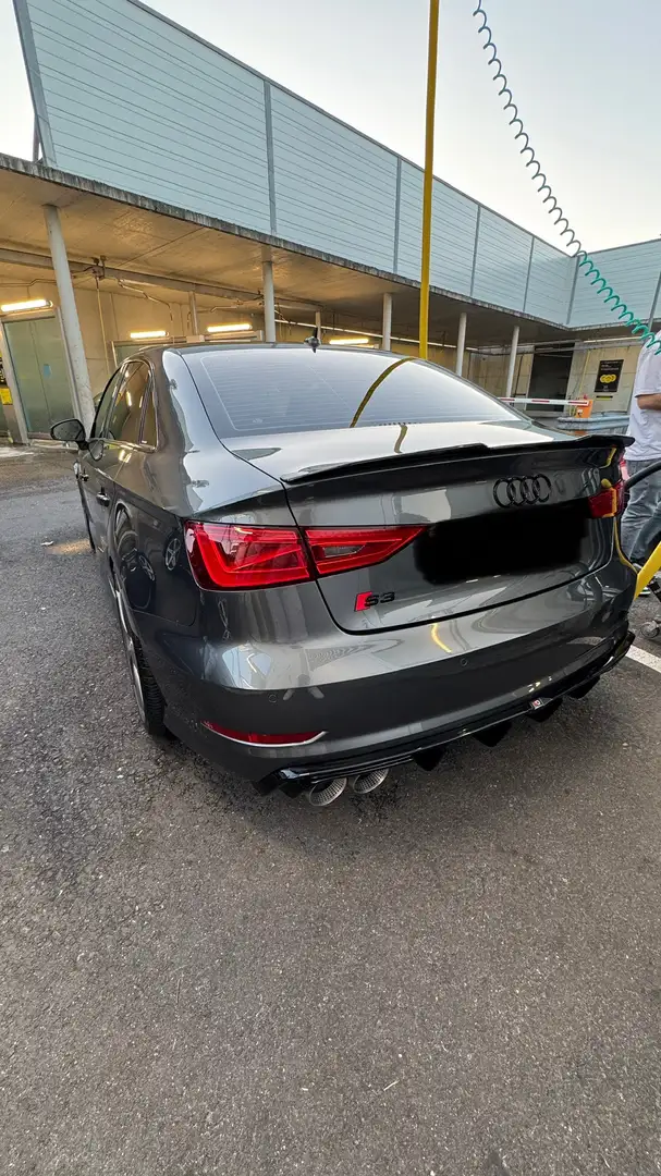 Audi S3 SB 2,0 TFSI quattro S-tronic Grau - 2