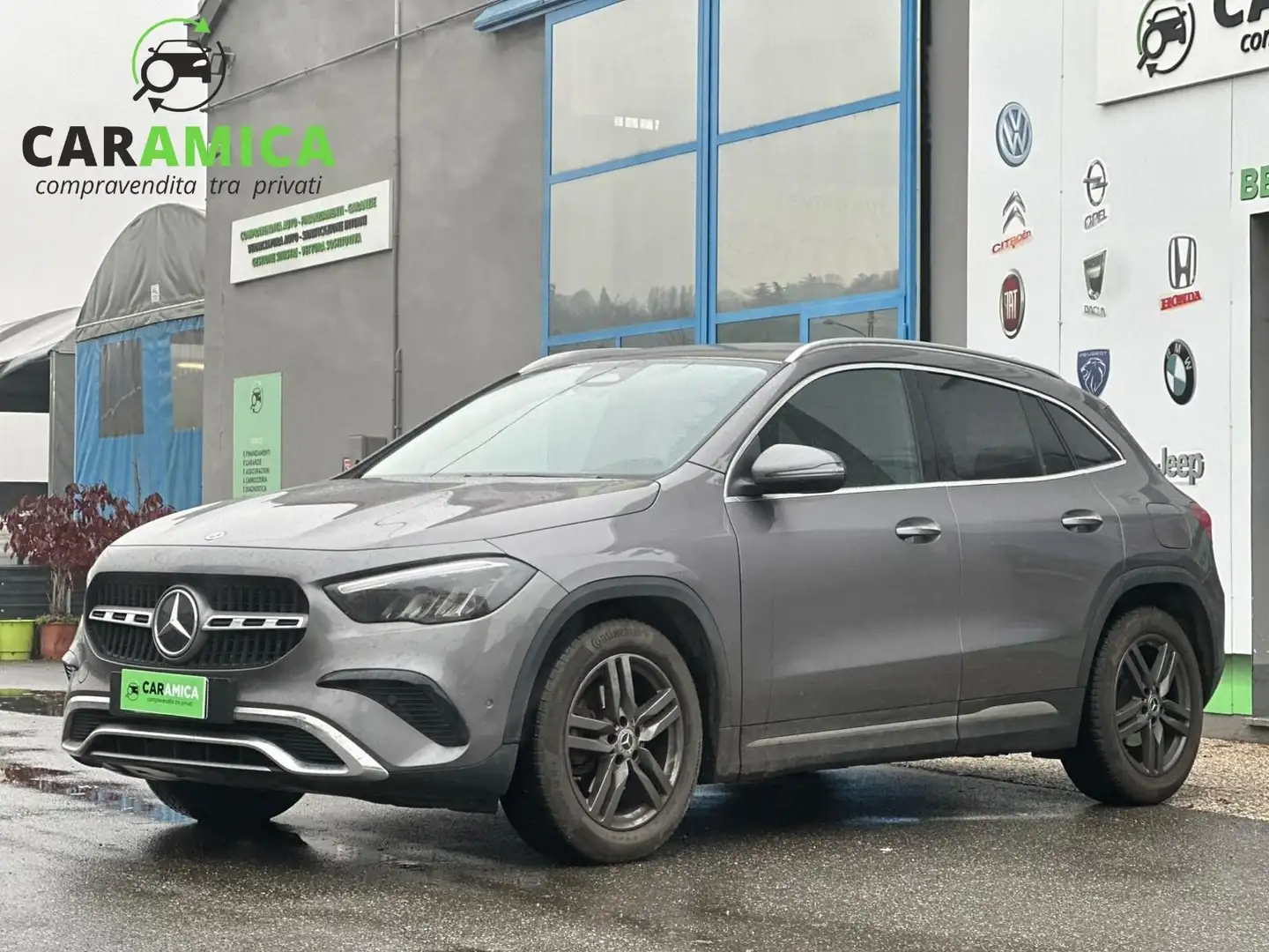 Mercedes-Benz GLA 200 GLA-H247 2023 d AMG Line Premium Plus auto Grau - 1