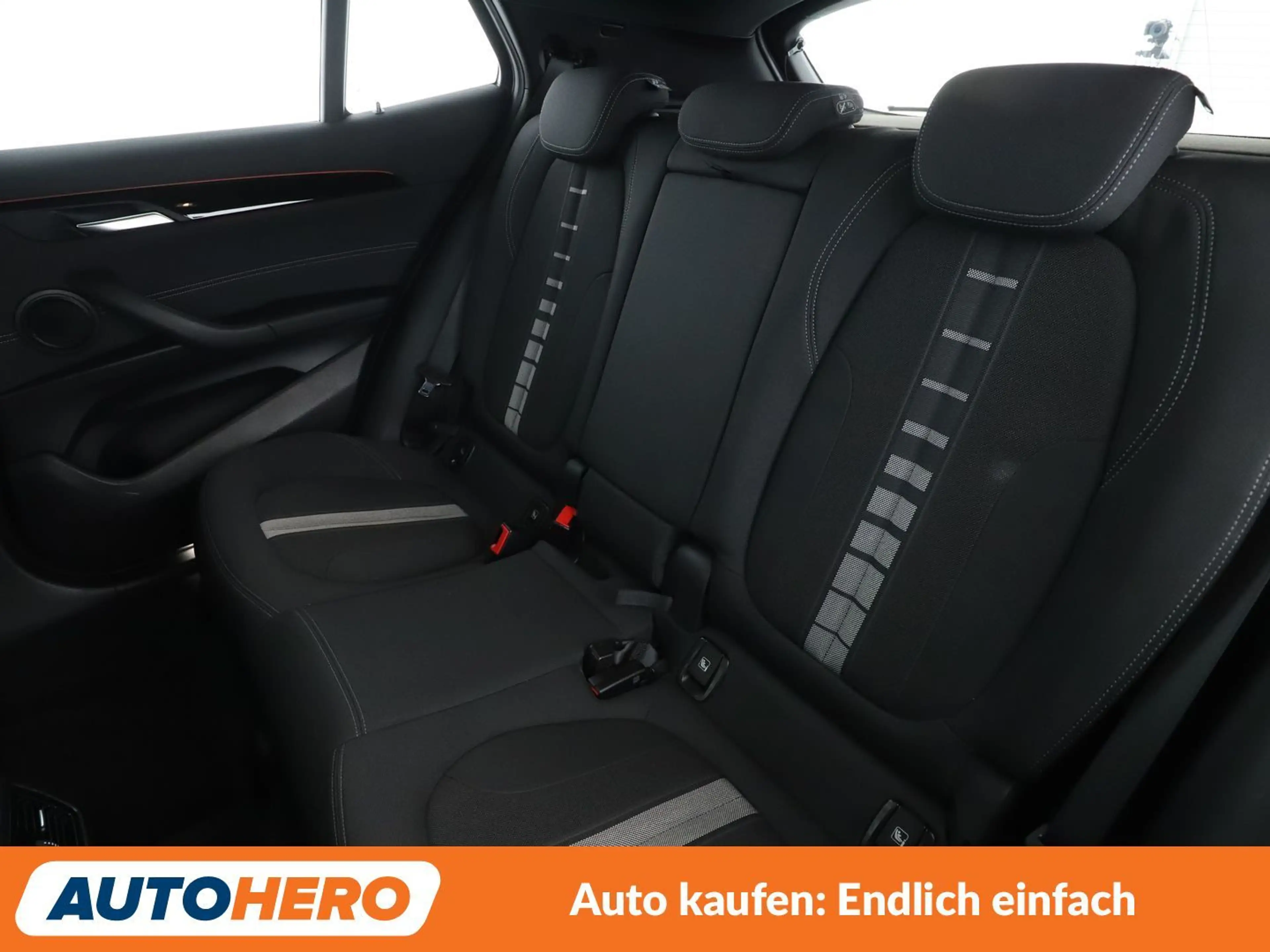BMW X2 sDrive 18d Advantage Plus *NAV*TEMPO*PDC*SHZ*ALU* — photo 14