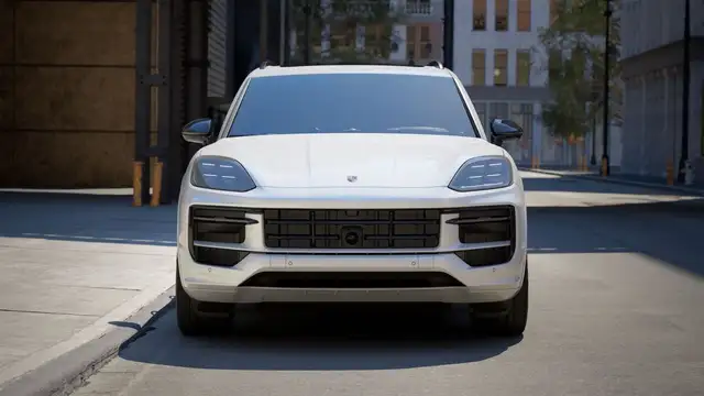 Porsche Cayenne view 7