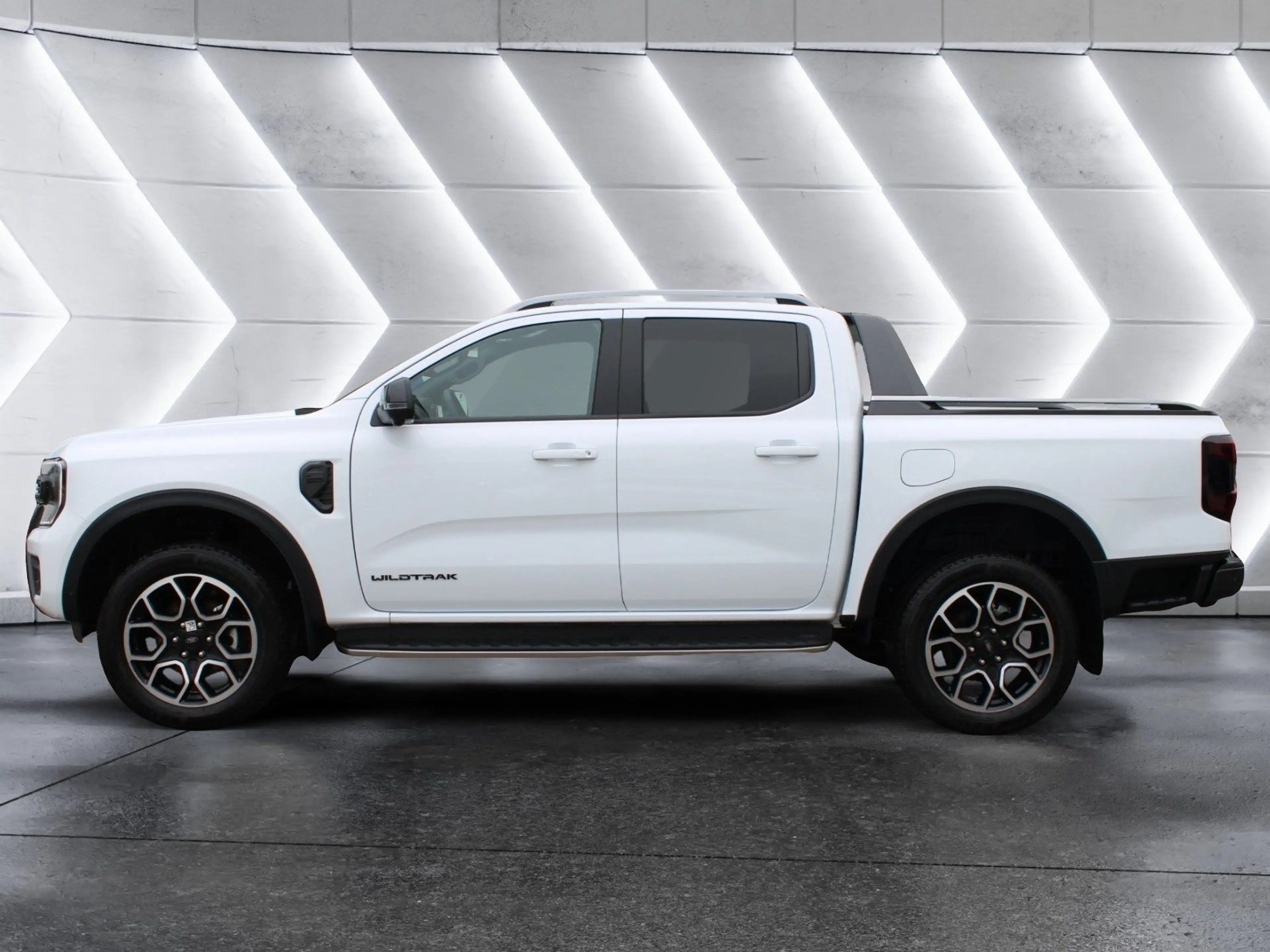 Ford Ranger Wildtrak e-4WD Doppelkabine — photo 2