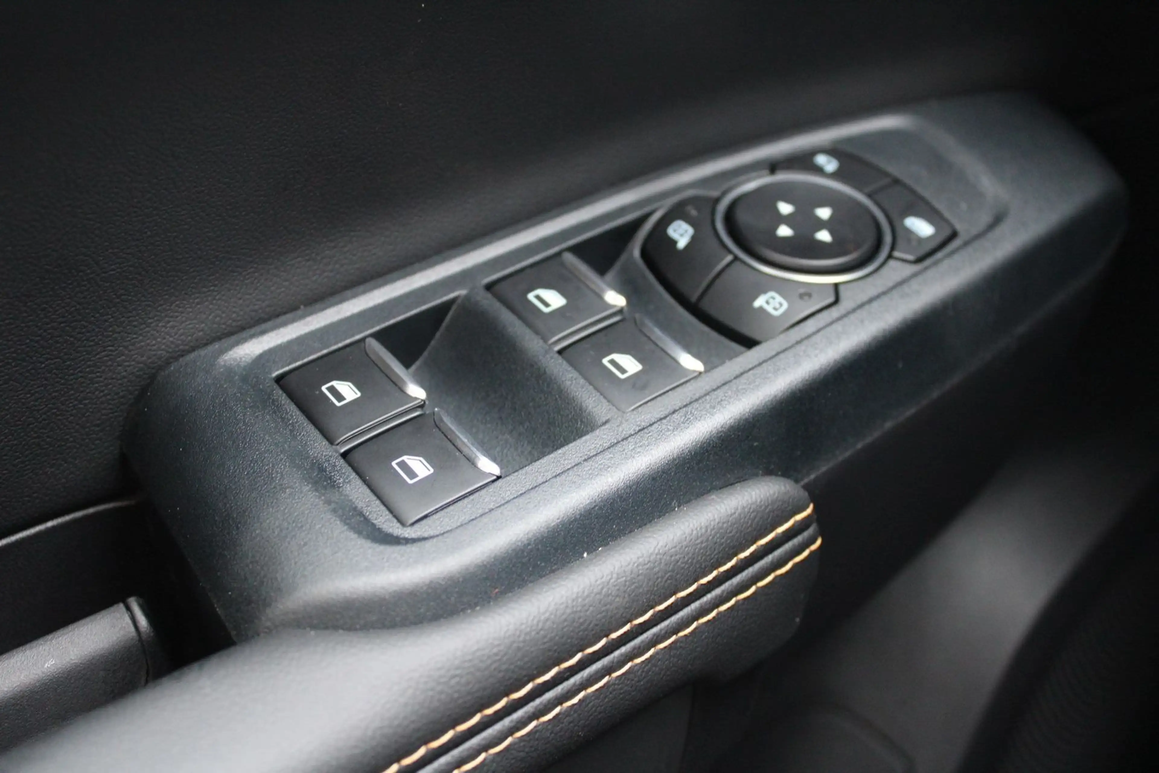 Ford Ranger Wildtrak e-4WD Doppelkabine — photo 18