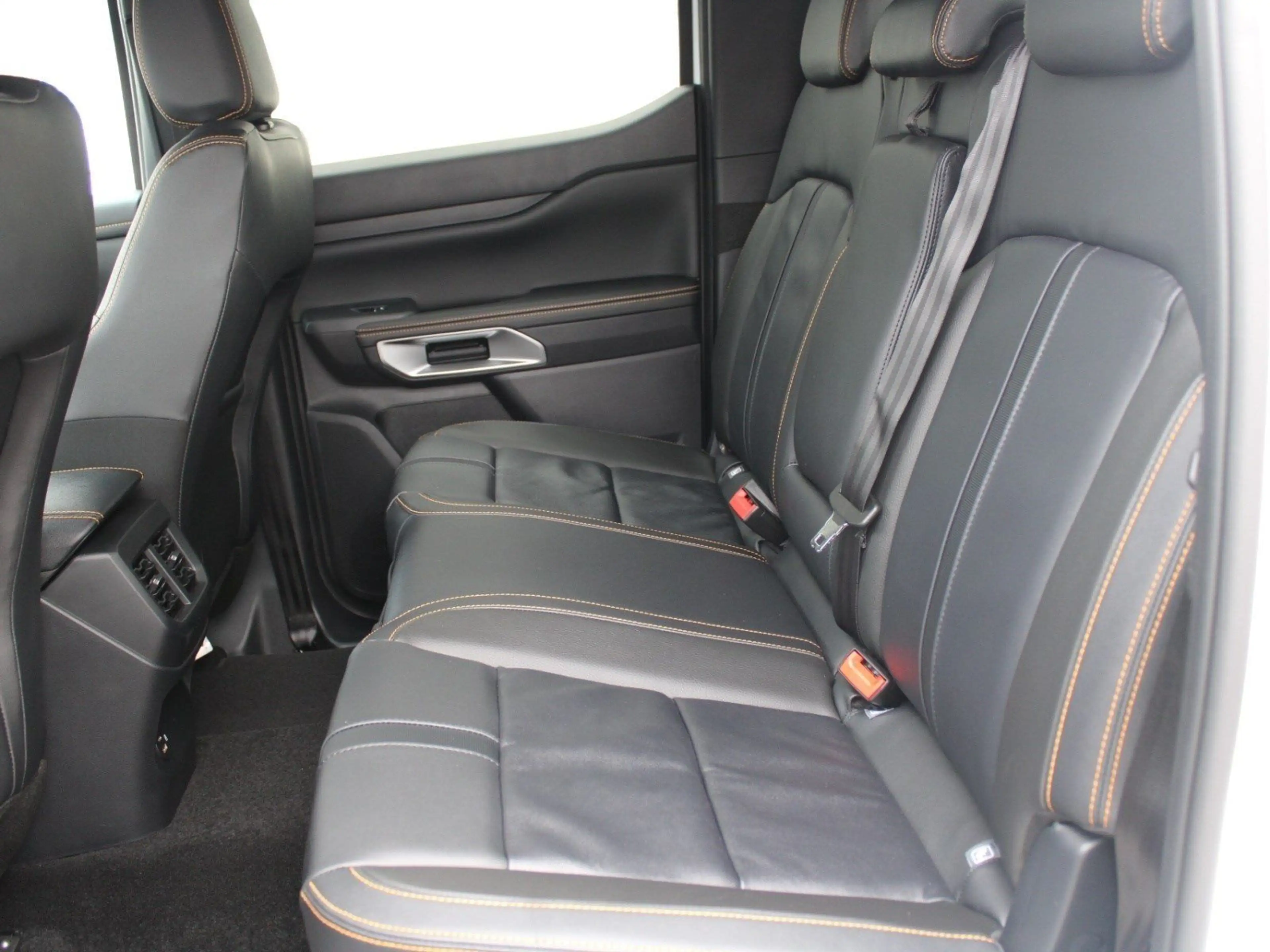 Ford Ranger Wildtrak e-4WD Doppelkabine — photo 20