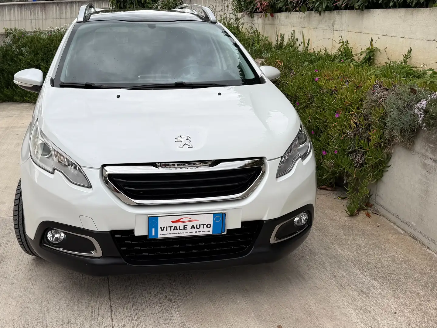 Peugeot 2008 1.6 e-hdi 8v Allure Blanc - 1