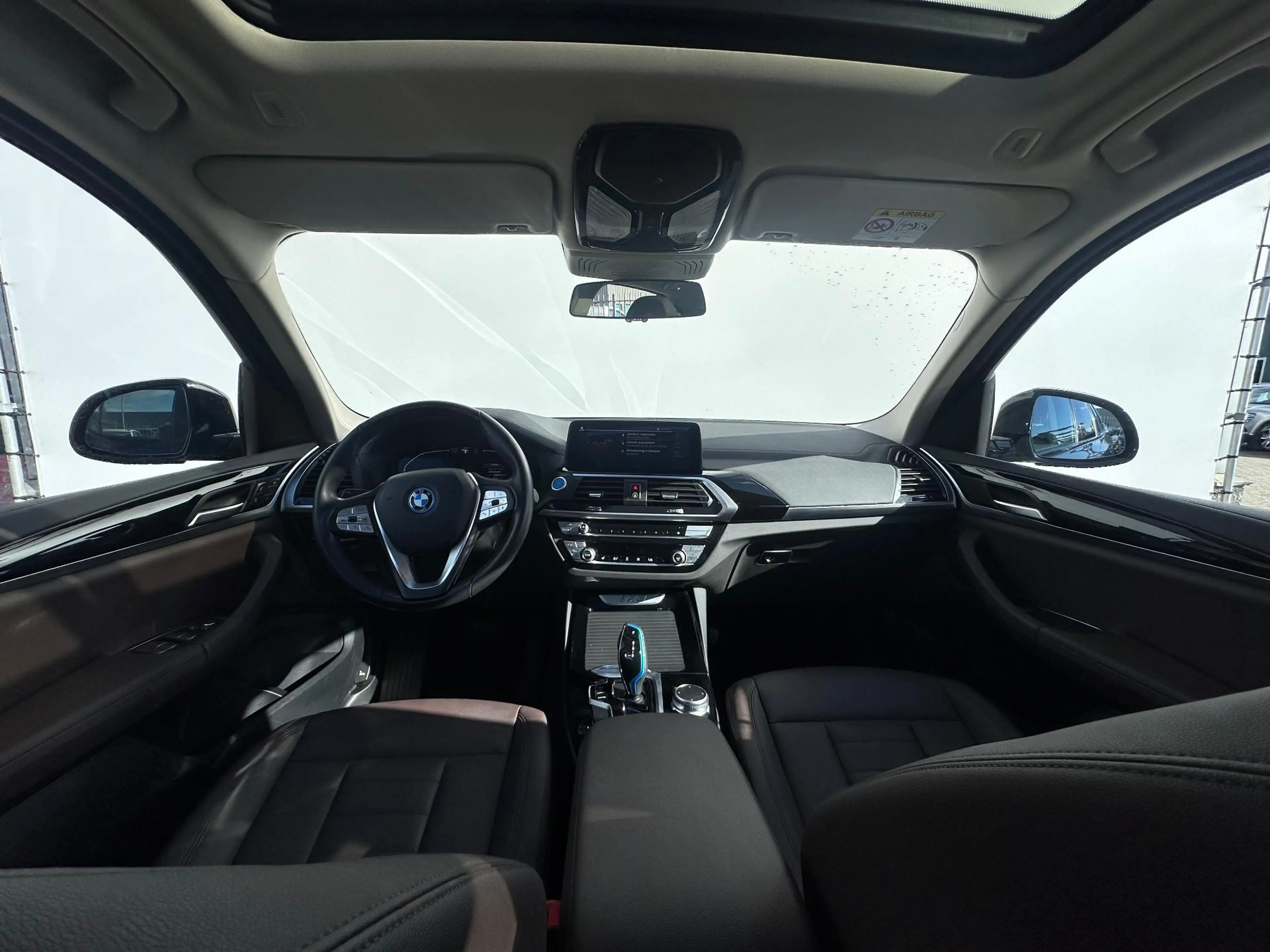 BMW iX3 Executive 80 kWh NL-AUTO | PANODAK | TREKHAAK| SOH — photo 13