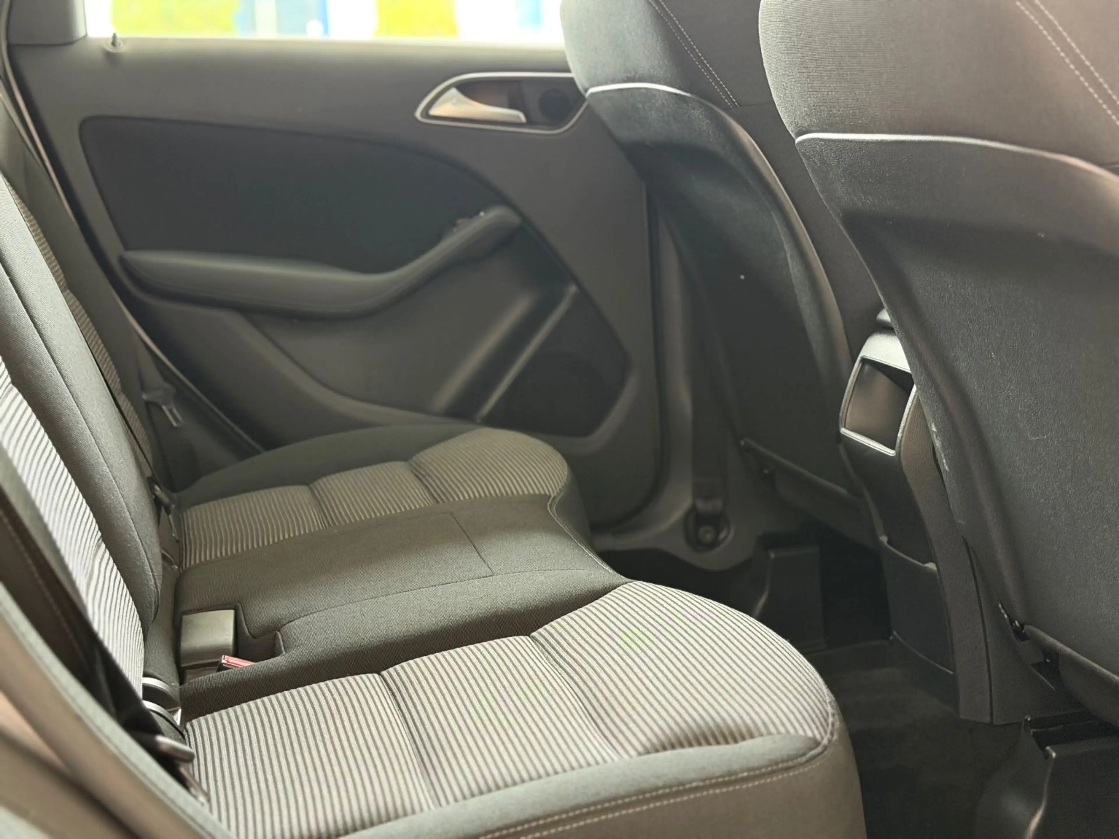 Mercedes-Benz B 180 d Automatik Navi — photo 15