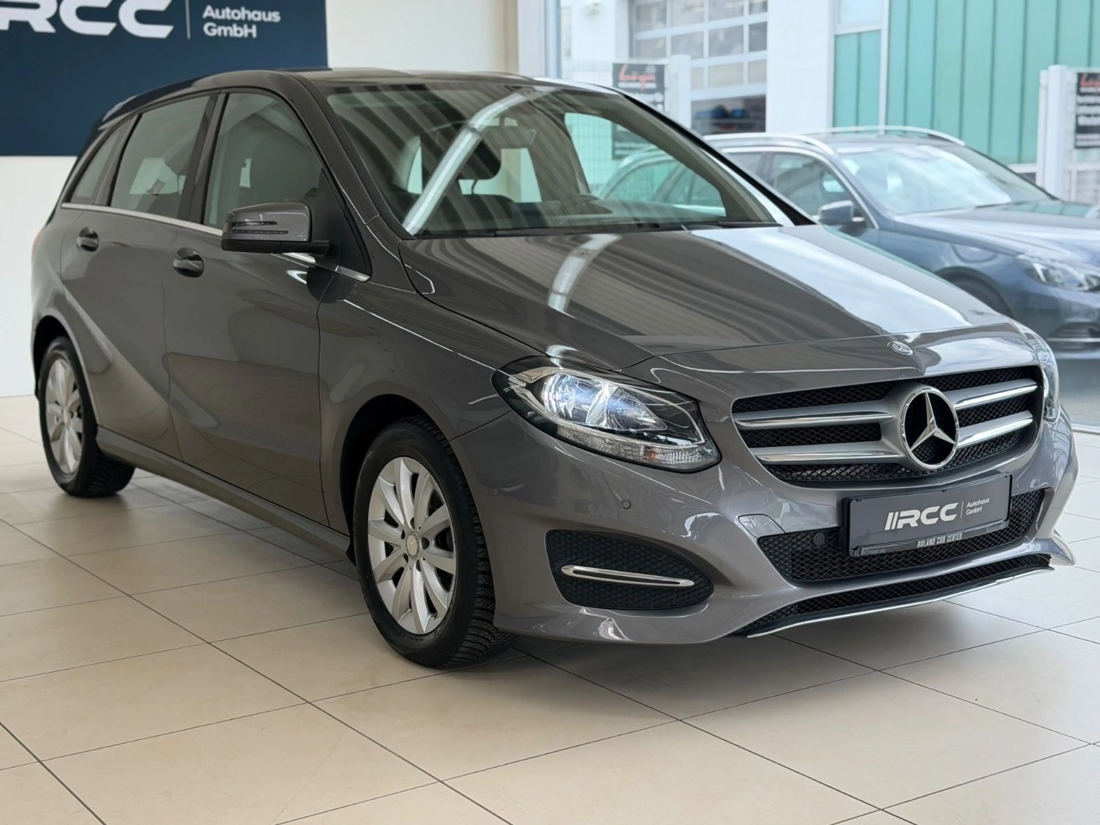 Mercedes-Benz B 180 d Automatik Navi — photo 3