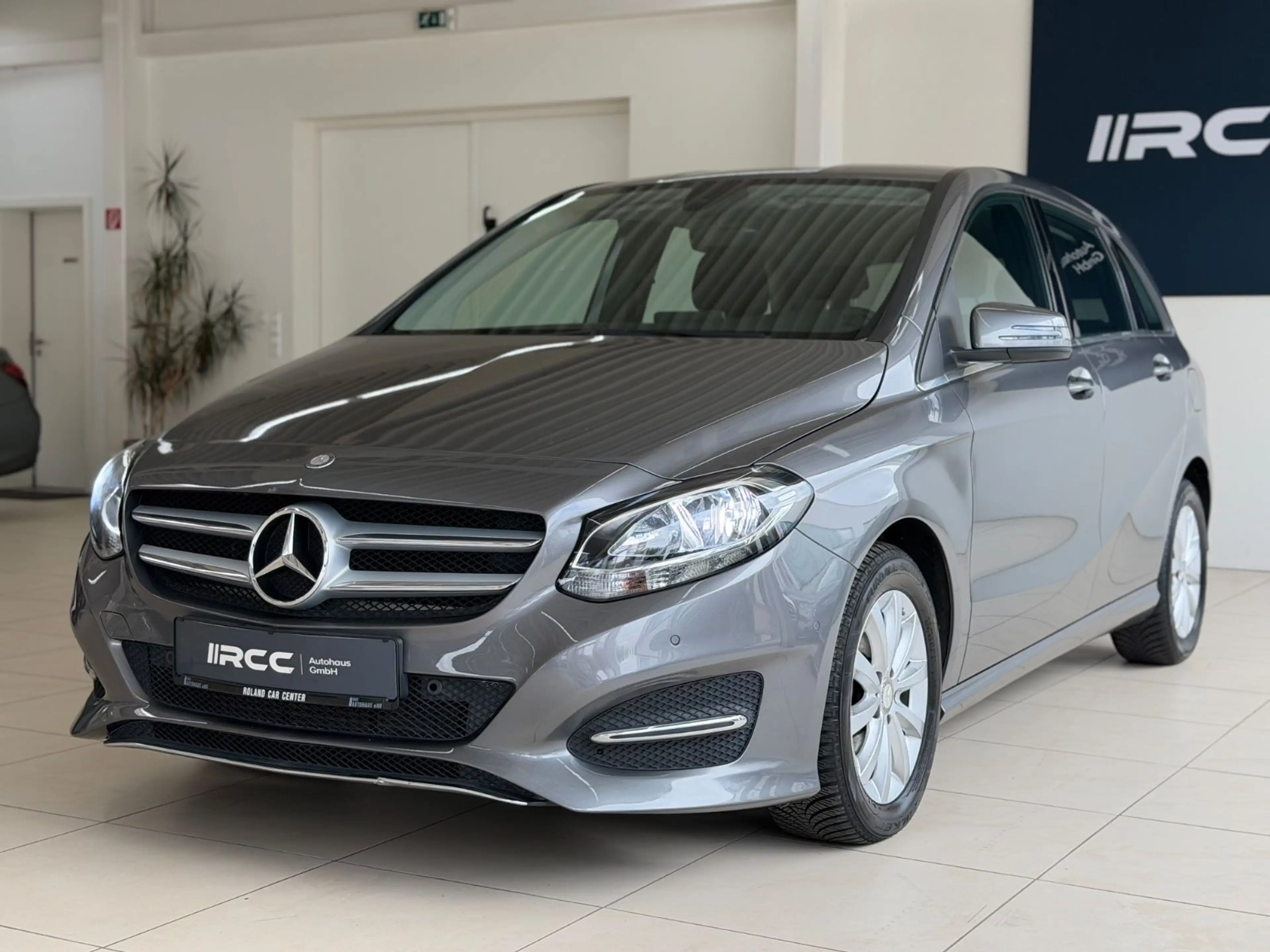 Mercedes-Benz B 180 d Automatik Navi