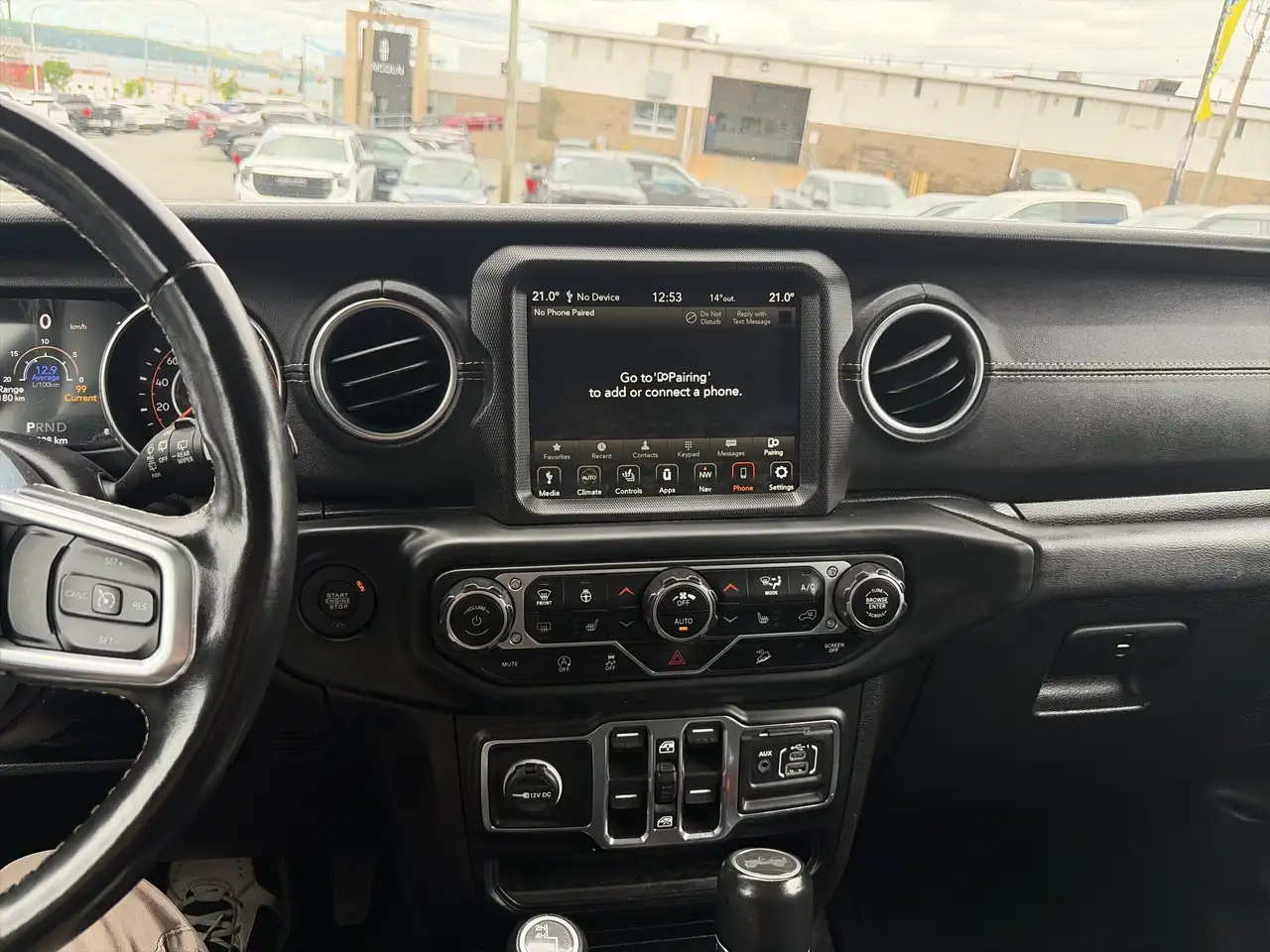 Jeep Wrangler снимка Jeep Wrangler