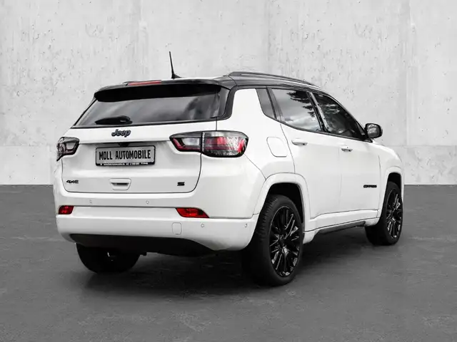 Jeep Compass view 2