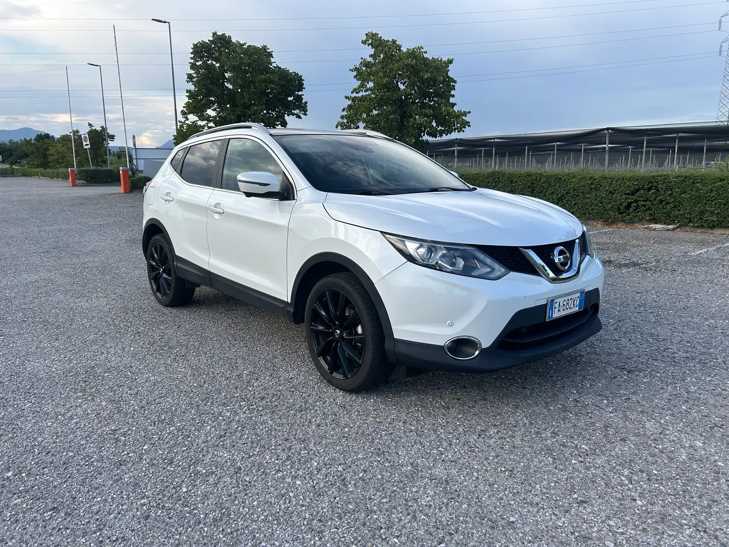 Nissan Qashqai - 2