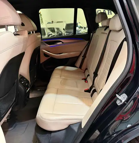 BMW X3 view 13