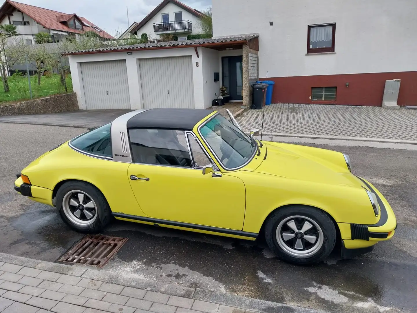 Porsche 911 Targa Żółty - 2