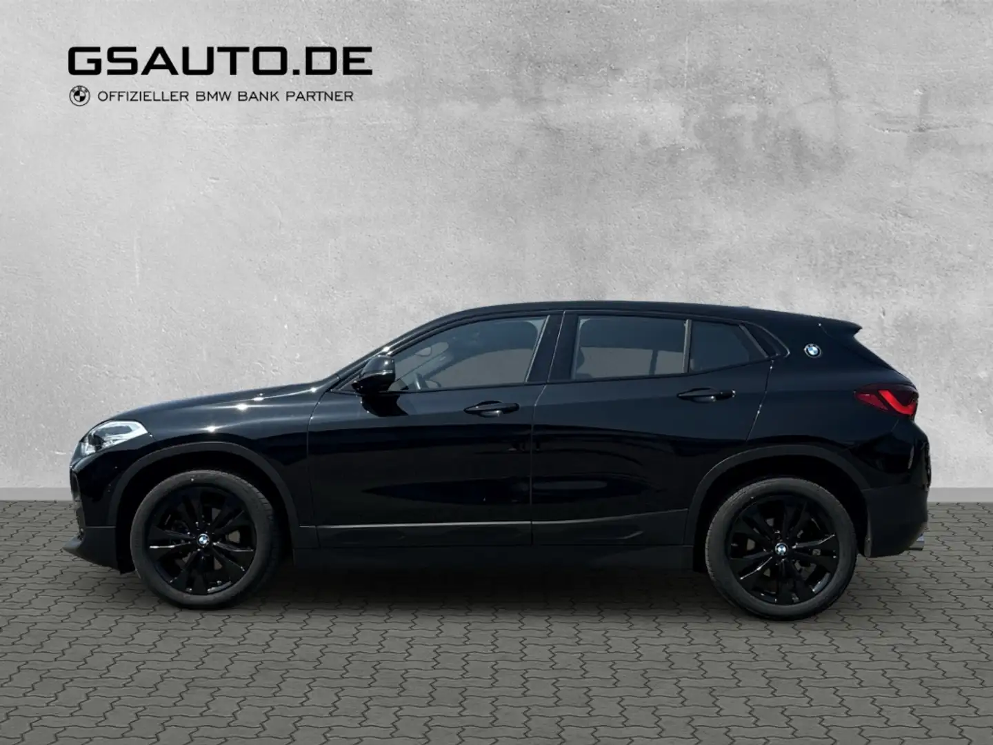 BMW X2 18i sDrive Aut.Advantage+ Navi AHK LED Kamera Schwarz - 2
