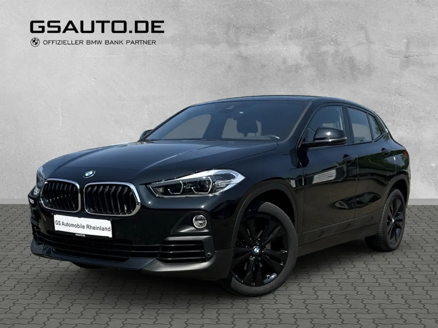 BMW X2 18i sDrive Aut.Advantage+ Navi AHK LED Kamera Schwarz - 1