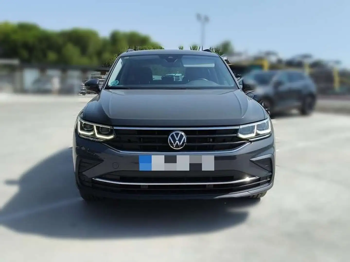 Volkswagen Tiguan 2.0 TDI Gris - 2