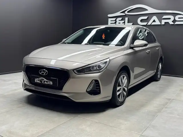 Hyundai i30 i30 1.6 CRDi **12 mois de garantie**
