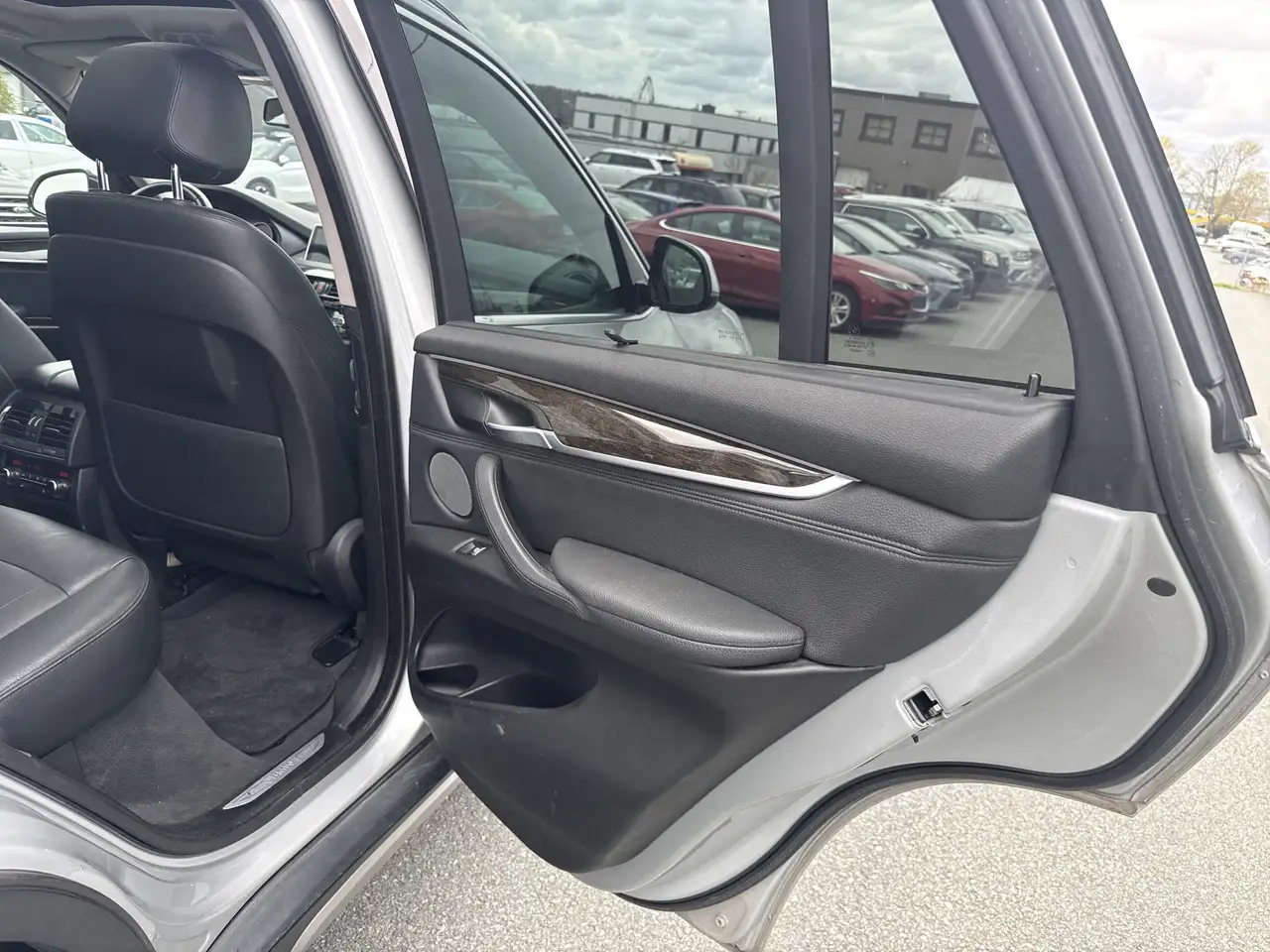 BMW X5 снимка BMW X5