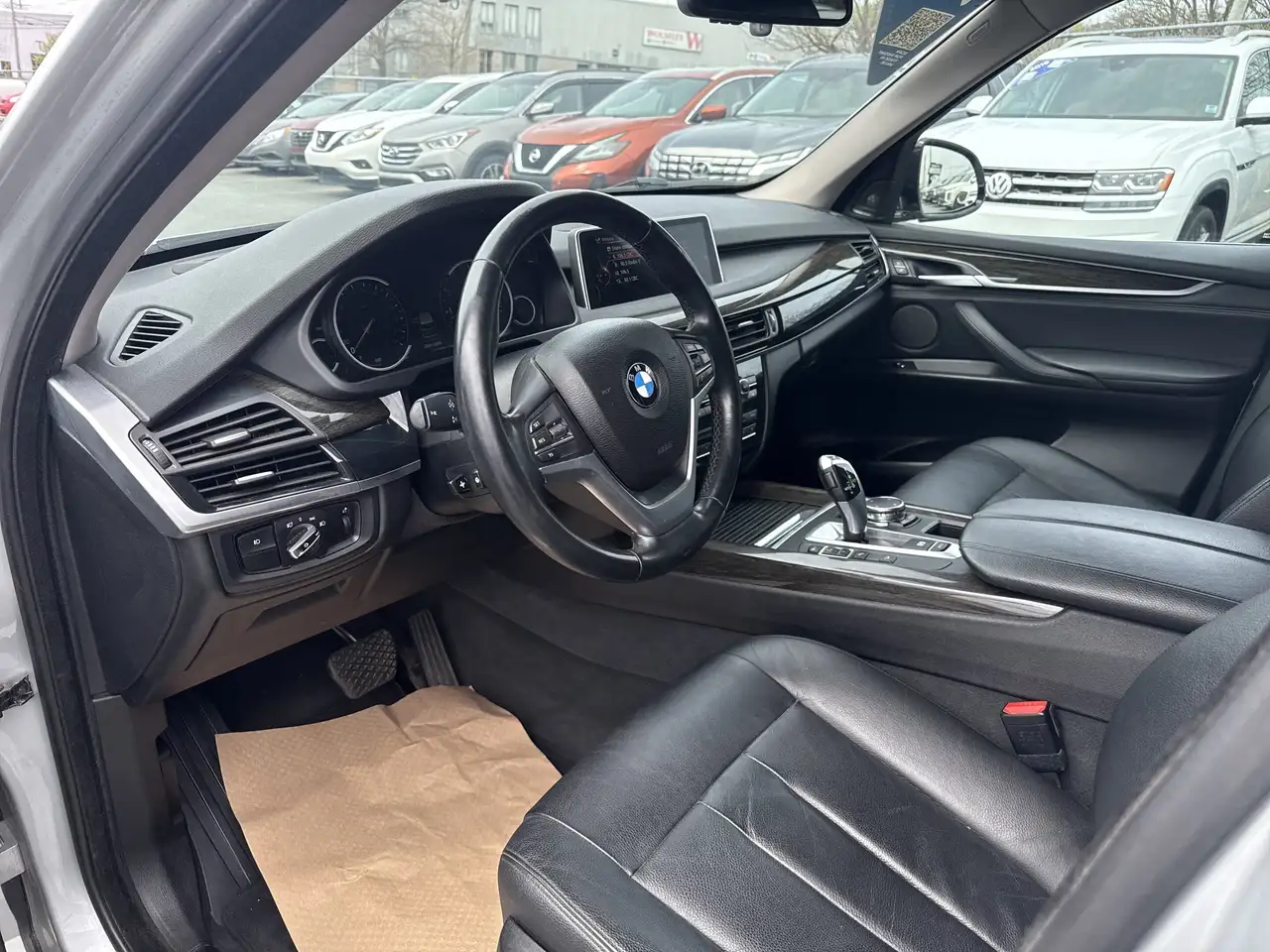 BMW X5 снимка BMW X5