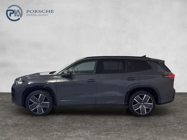 Volkswagen Tayron view 3