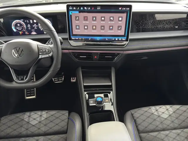 Volkswagen Tayron view 10