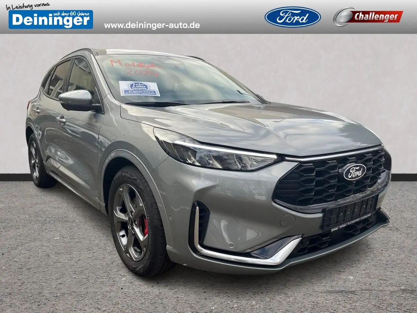 Ford Kuga FHEV 2,5L Metallic Zilver - 1