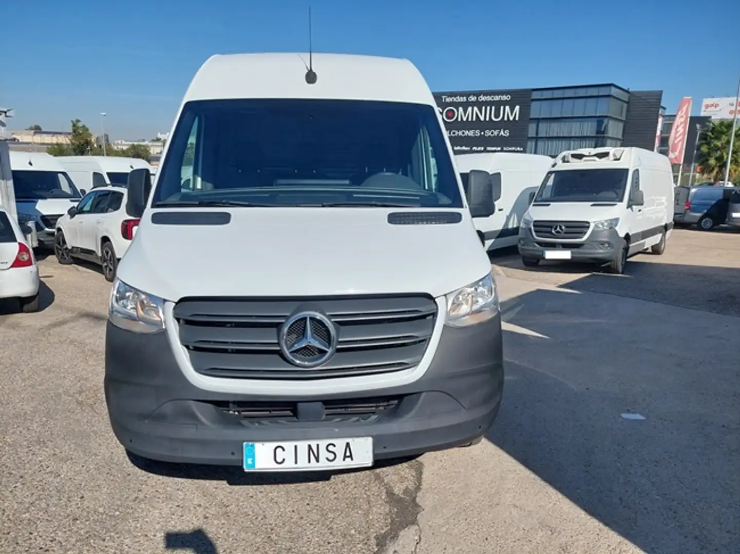 Mercedes-Benz Sprinter Furgón 317CDI Largo T.E. tT Blanco - 2