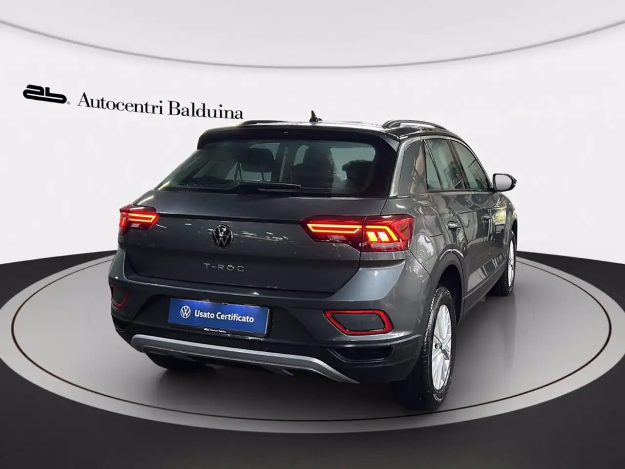 Volkswagen T-Roc 1.5 tsi life dsg 4