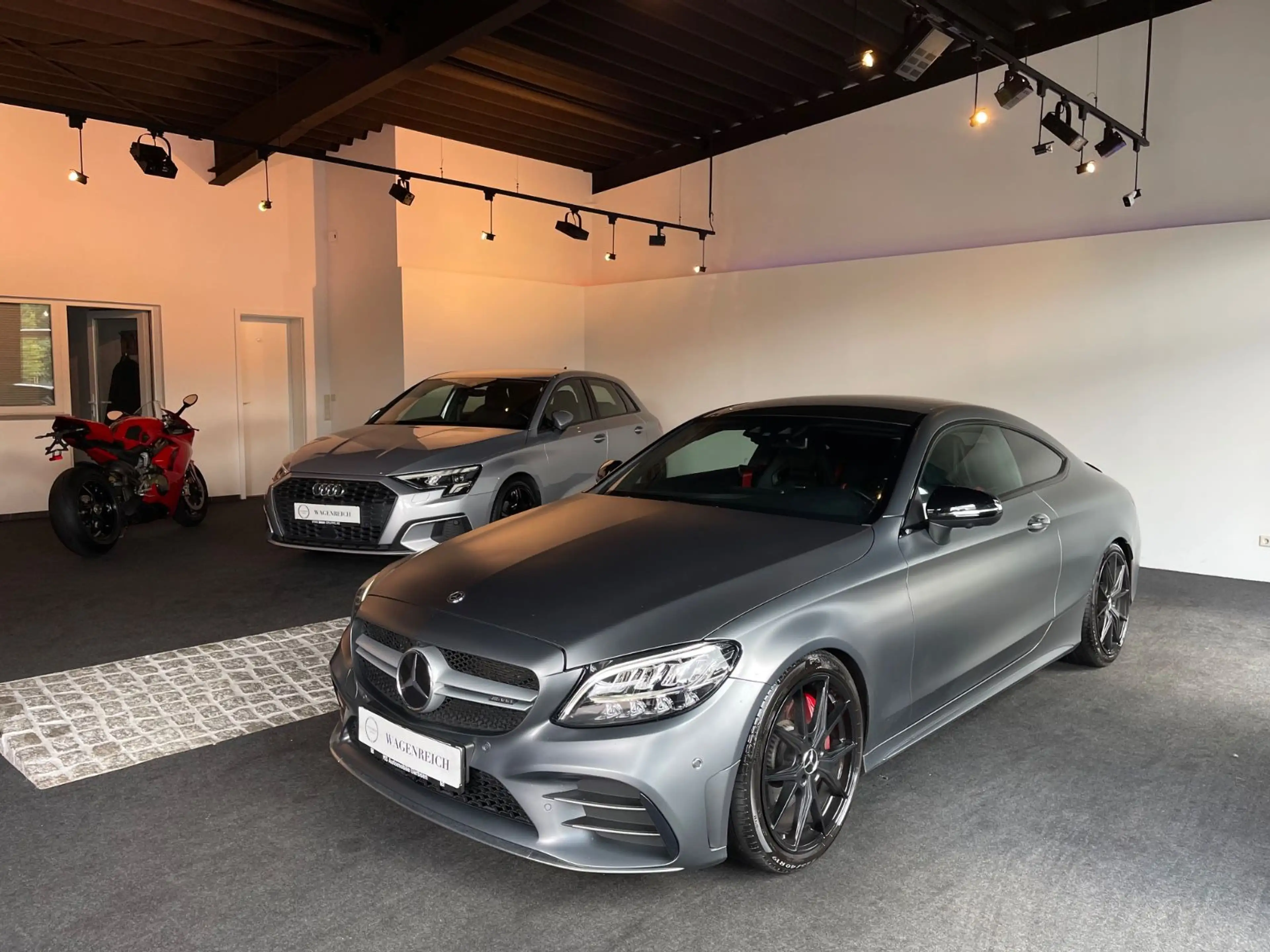 Mercedes-Benz C 43 AMG | Magno | AMG Performance AGA  | — photo 3