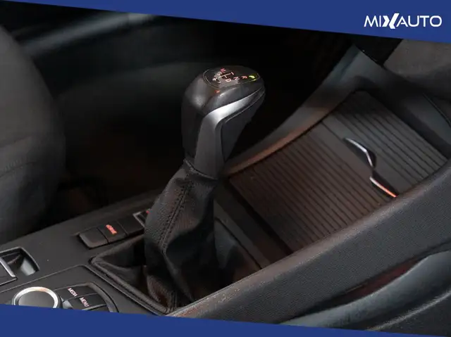 BMW X1 view 13